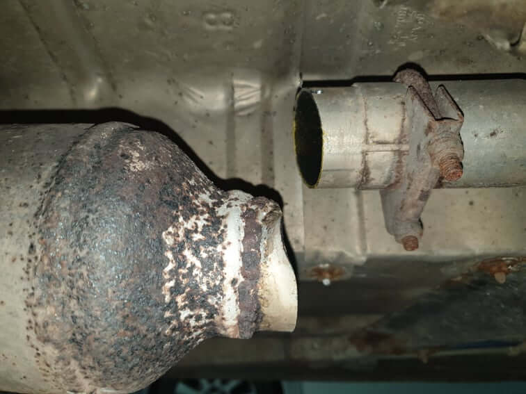 Nieudana próba kradzieży katalizatora Audi Rzeszów