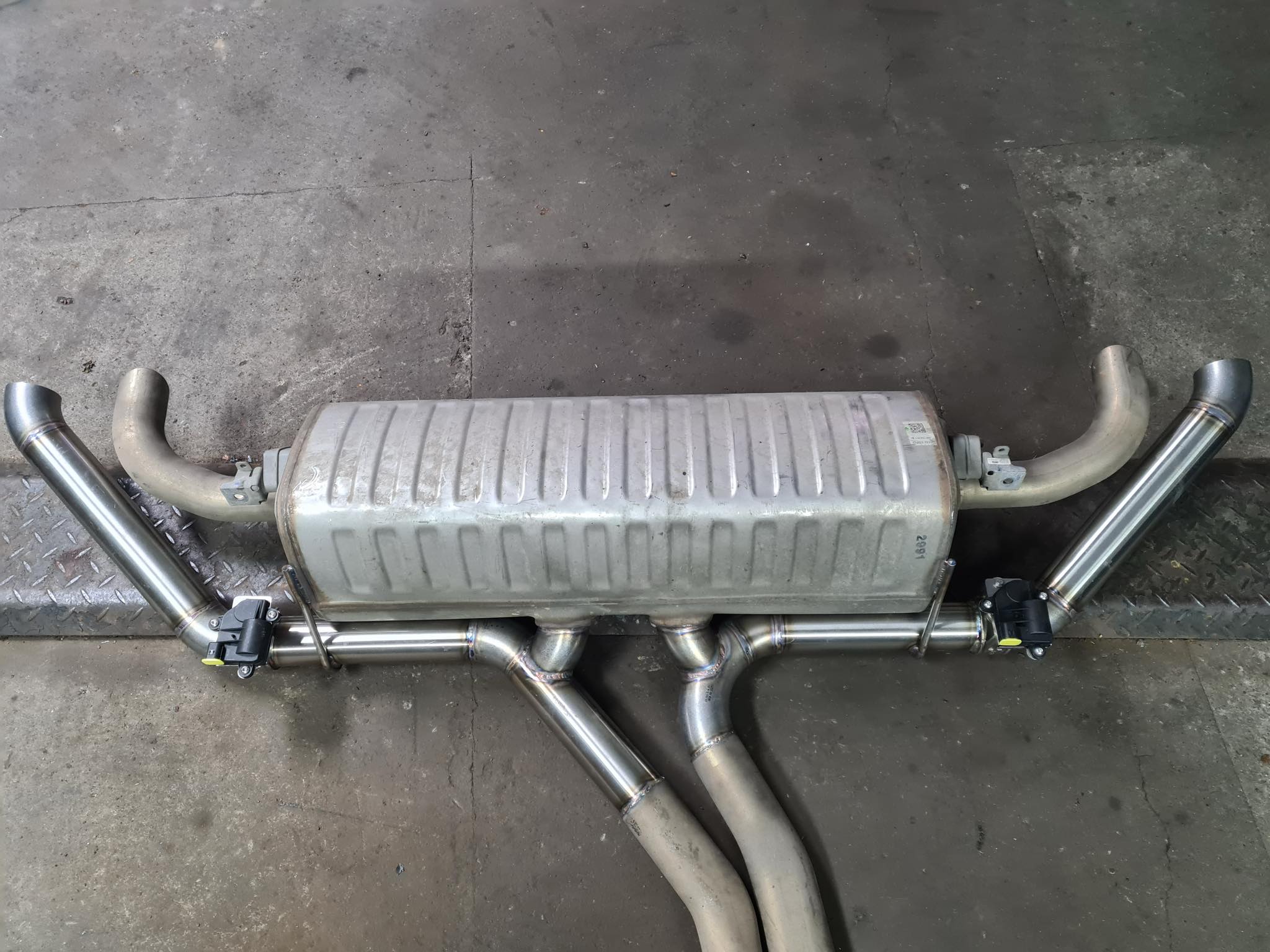 Przepustnice elektryczne - warsztat samochodowy Rzeszów